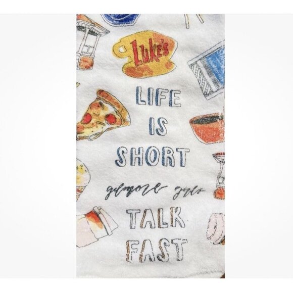 Gilmore Girls Oven Mitt- Pot Holder-Kitchen Towel Set- Stars Hollow Themed. New - Picture 3 of 5